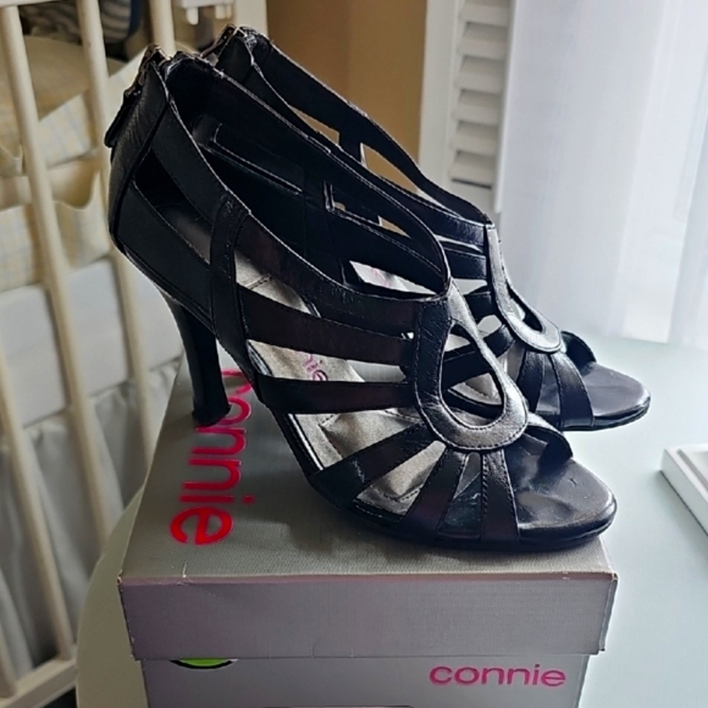 Connie Women's Black Heeled Sandals